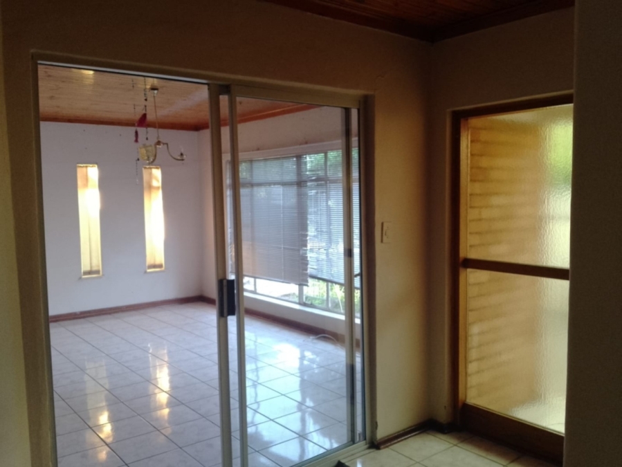 To Let 4 Bedroom Property for Rent in Fichardt Park Free State